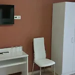 Aleksandar - Luxury Private Guest Hotel *