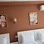 Aleksandar - Luxury Private Guest Hotel Goţe Delcev