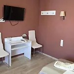 Aleksandar - Luxury Private Guest