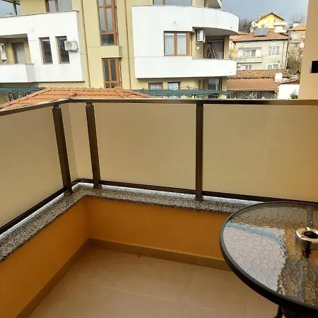 Aleksandar - Guest Hotel