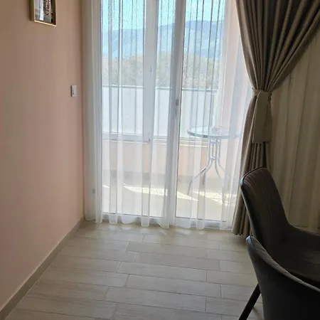 Aleksandar - Luxury Private Guest Hotel *